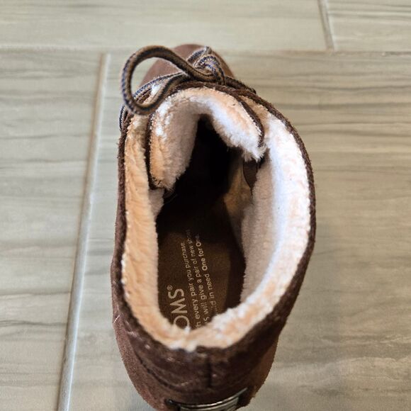 NWOB TOMS Desert Wedge Suede Lace-Up Ankle Boots, Sherpa Lined, Sz 8.5 - Picture 5 of 6